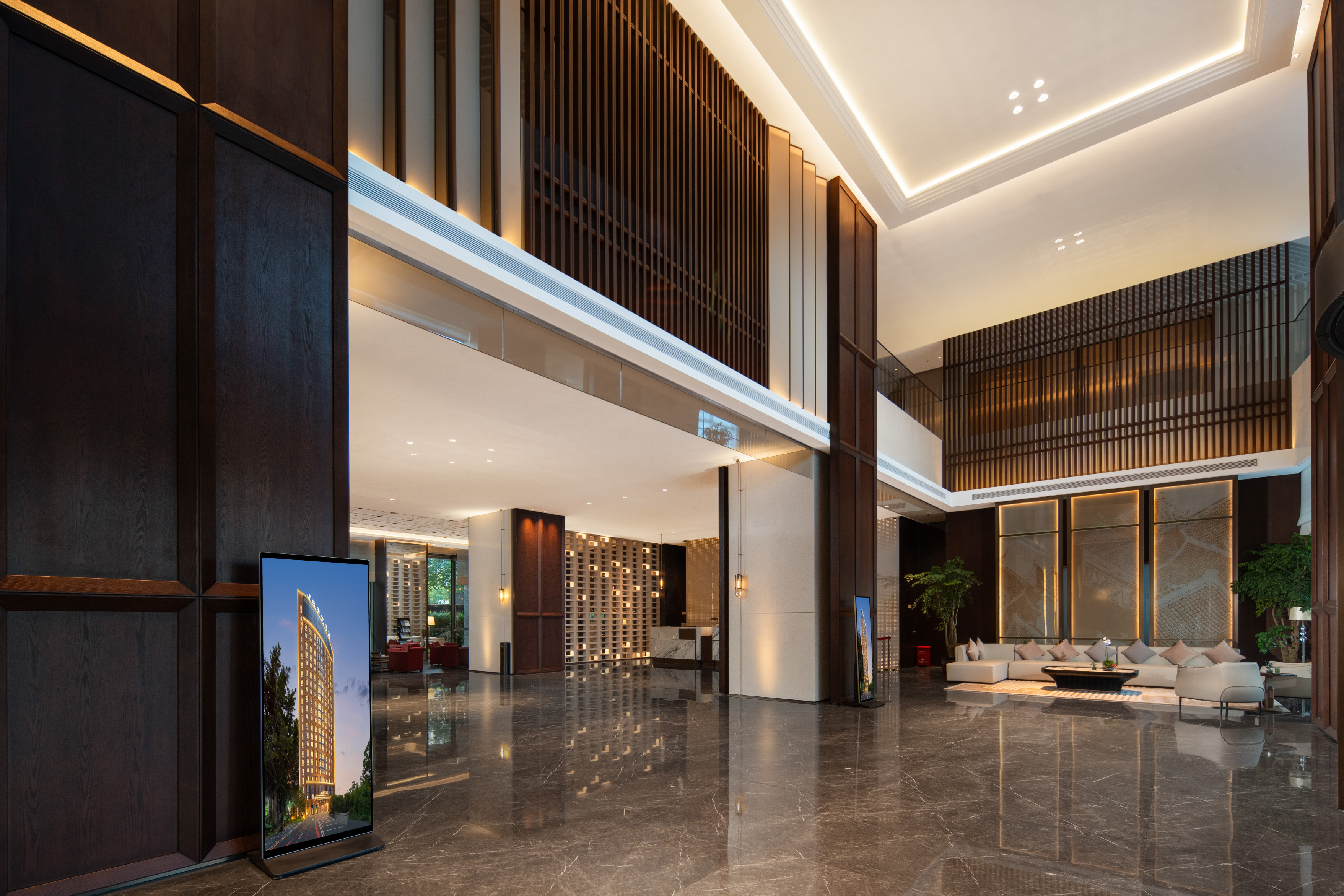 FU QING LAN TIAN HOTELOver view