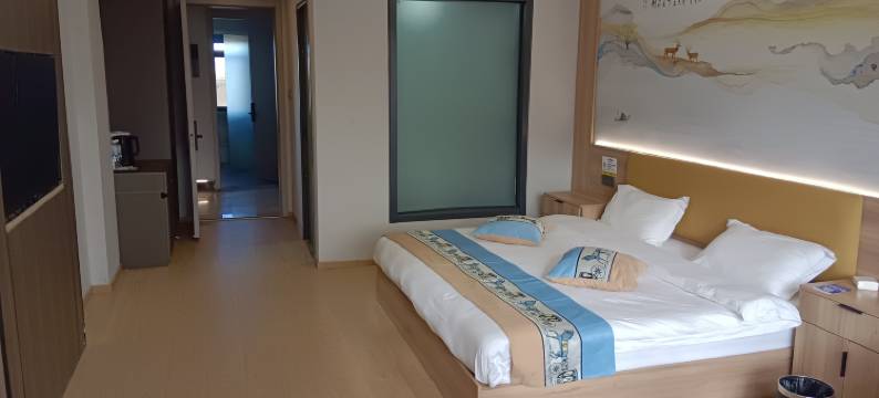 班戈澜庭酒店图片