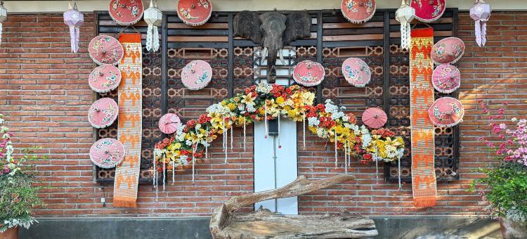清迈兰纳与现代阁楼酒店(Chiangmai Lanna &  Modern Loft Hotel)图片
