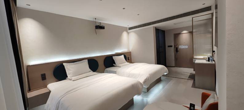 富宁芙蓉庭酒店图片