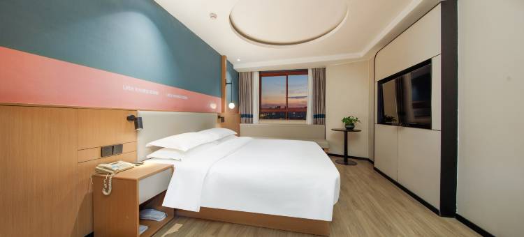 柏纳酒店(灌云县政府店)图片