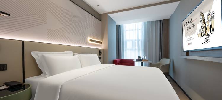 柏曼酒店(阿拉尔胡杨河商业街塔里木大学店)图片