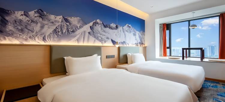 澜栖智慧酒店(乐山世豪广场高铁站店)图片