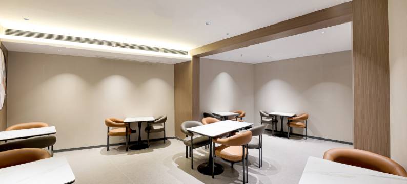 悠悦酒店(重庆南滨路长江国际店)图片