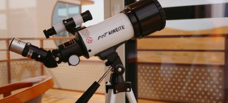 夜鸣沙星宿酒店图片