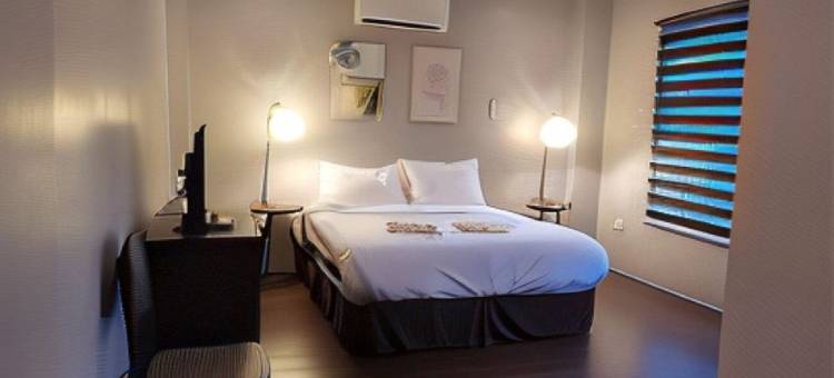 RedDoorz at Kopinos Tourist Inn Hotel图片