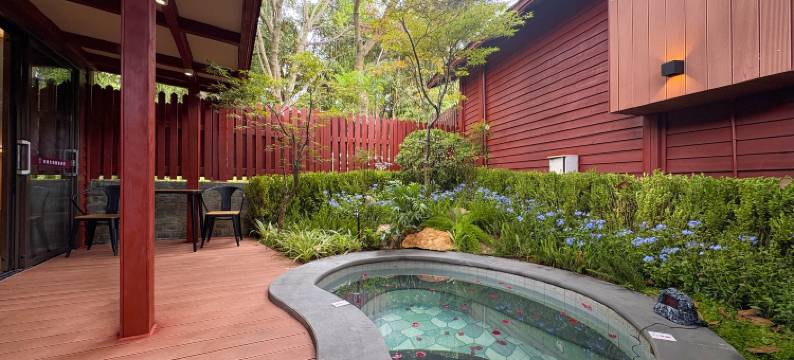 石林石泉村木屋酒店图片