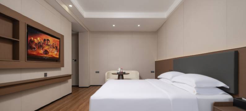 柒月酒店(保亭七仙广场店)图片