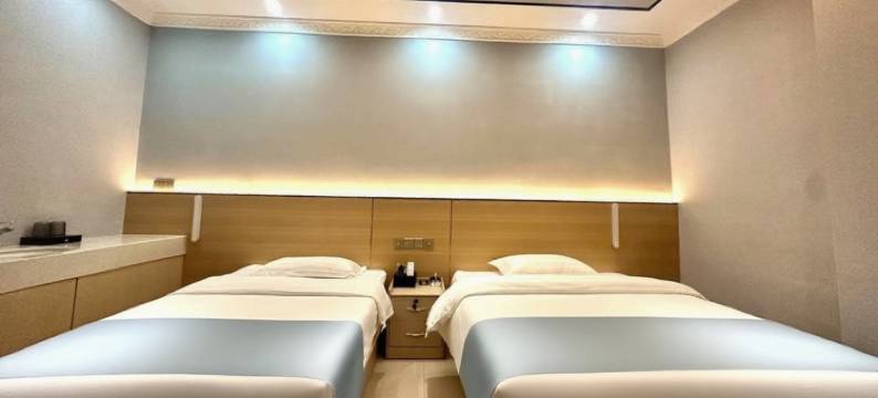 一米阳光商务酒店(茂名高铁站店)图片