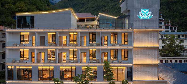 黑水诺尔斯基.森屿枕雪|林海秘境山野美宿图片