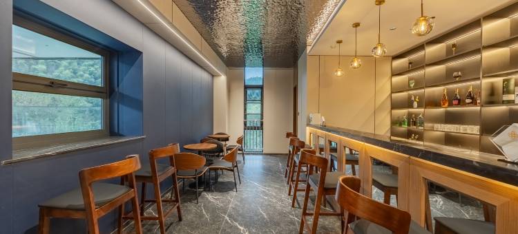 明都花開半朵温泉度假酒店图片