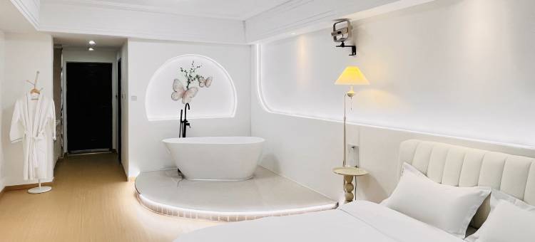 村江晓景·观影酒店 (济宁万达广场店)图片