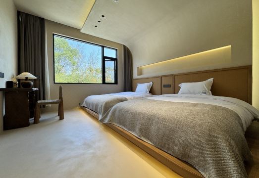 Yuwuyou Homestay Hotel Overview