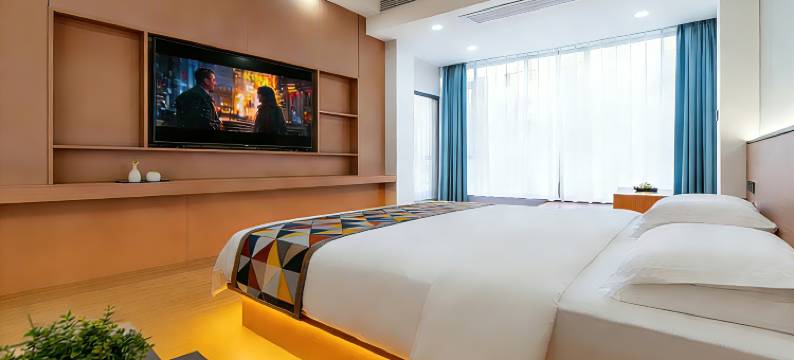 优程·云宿酒店(平南中心购物广场店)图片