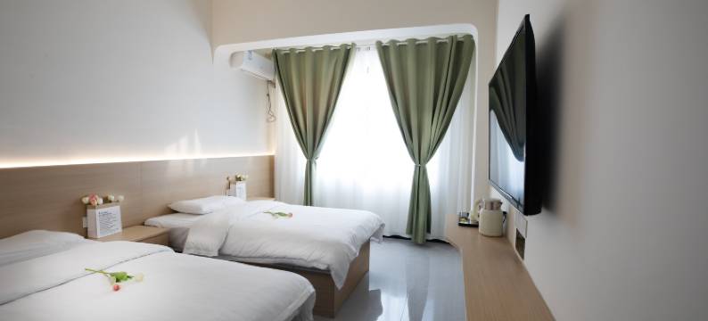 竹雨民宿(开封万岁山武侠城宋都皇城旅游度假区店)图片