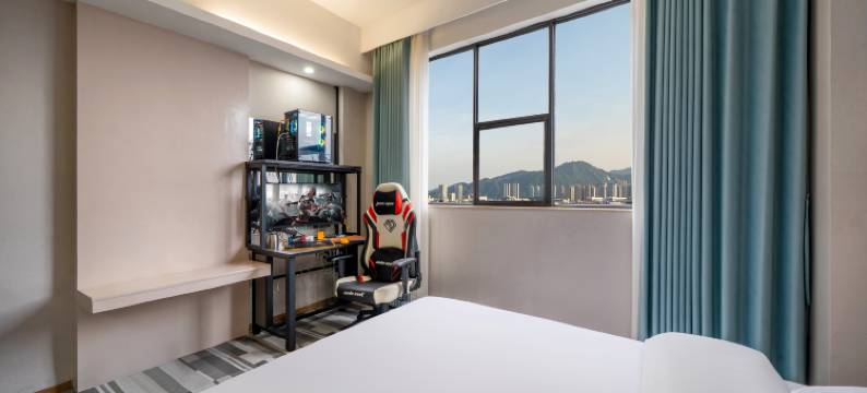 TNT电竞酒店(贺州学院新旺角店)图片