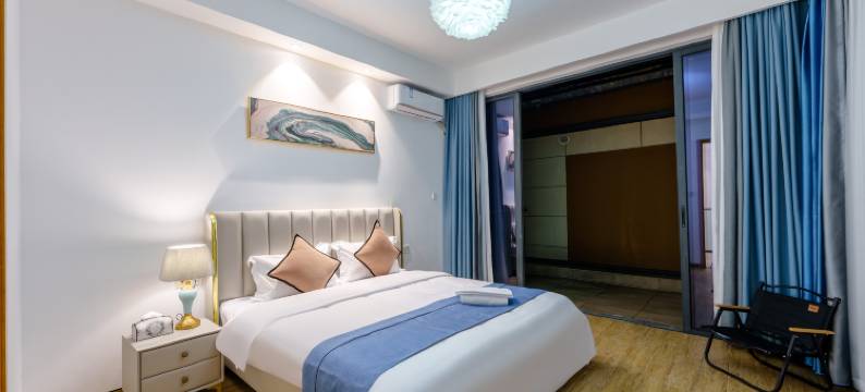 海边有个院子独栋别墅图片