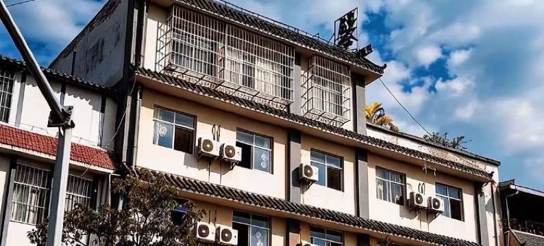 普洱琴悦酒店(普洱高铁站店)图片