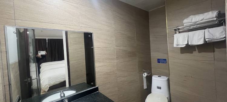 顺6吉邦便捷酒店(北流六靖店)图片