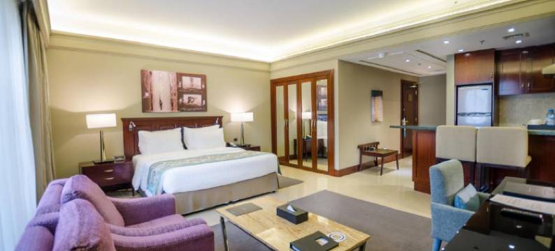 某处酒店公寓(Somewhere Hotel Apartment)图片