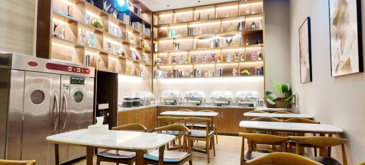 JUNLAN酒店(深圳宝安机场店)图片