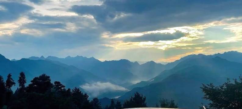 三峡茶旅小镇·千山云舍图片