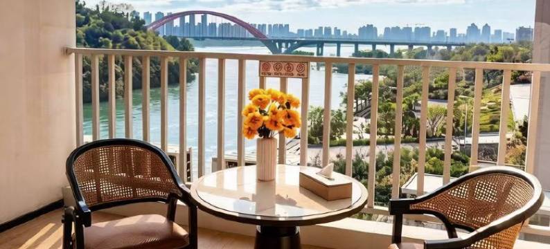 西双版纳景洪景岸江景度假酒店(澜沧江店)图片