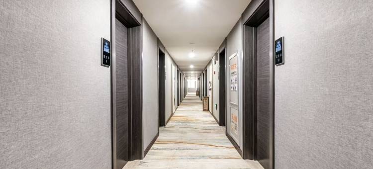 银川玉林东酒店(怀远观光夜市宁夏大学贺兰山校区店)图片