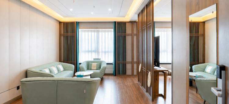 洛阳华墨逸致·Serenity轻奢悦享酒店(洛阳火车站国花路地铁站店)图片