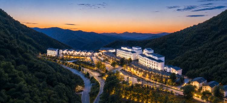 景丽酒店(牛背梁国家森林公园终南山寨店)图片