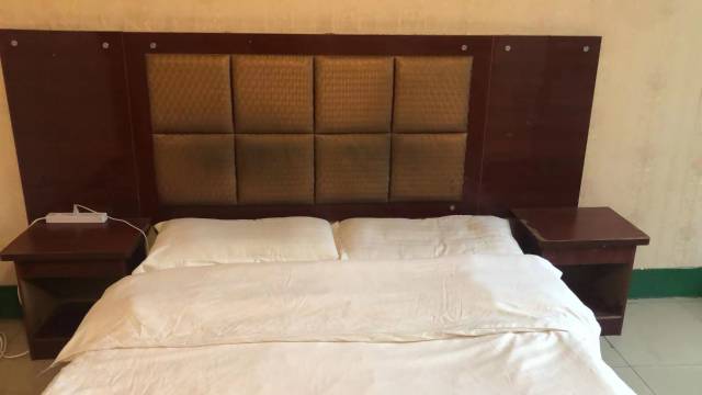 青年旅社(西安小寨吉祥村地铁站店)