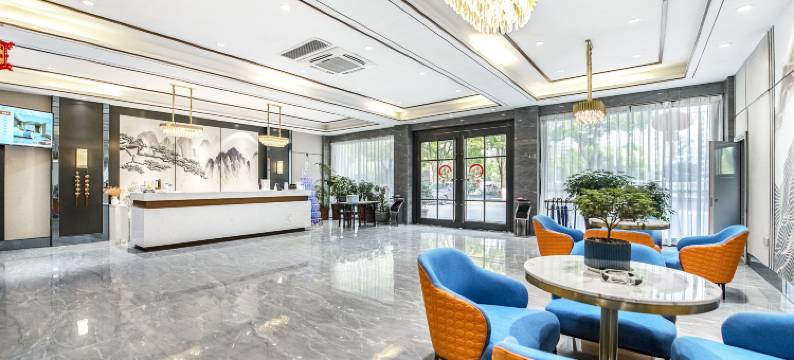 华庭精品酒店(襄阳二汽基地钻石大道店)图片