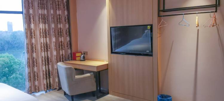 嘉年华城市便捷酒店(道州火车站西州公园店)图片