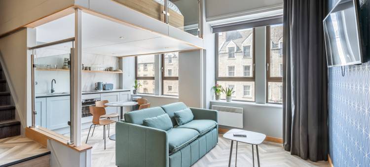 里士满广场公寓(KM Apartments)图片