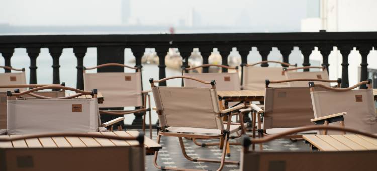 三亚 Summer·冬藏海景设计民宿&Whisky Bar(蜈支洲岛后海店)图片