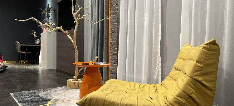 w顷轻奢精品酒店【陇西古莱坞店】图片