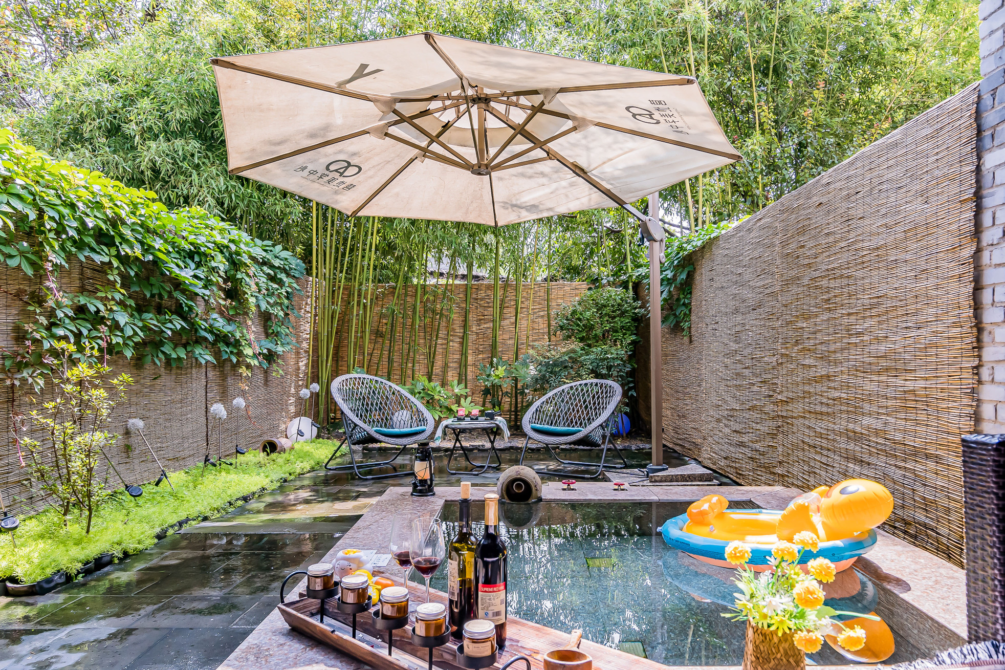 Jiangnanchun Hot Spring Resort HotelHotel Overview