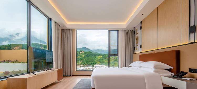 兰坪邦麓酒店图片