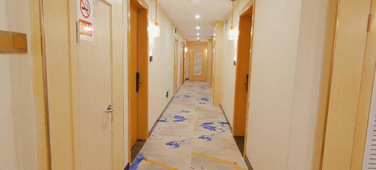 雅美途酒店(靖西喜悦香山店)图片