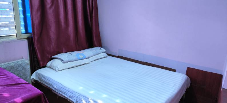 岫岩站东旅店图片