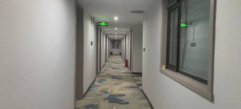 魏县依家酒店图片