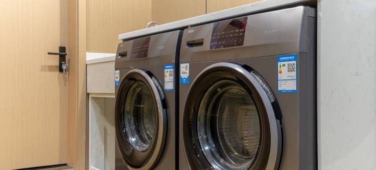 雲吉轻居酒店(南部县县政府店)图片