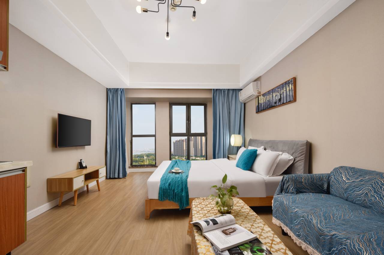 马卡龙时尚公寓(武汉体育中心经开万达广场店)