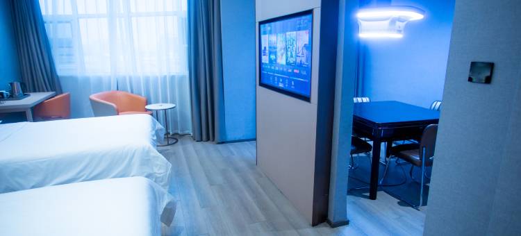 锦泰酒店(泰和老车站店)图片