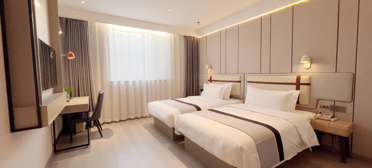 佳泰连锁商务宾馆(鞍山火车站繁荣店)图片