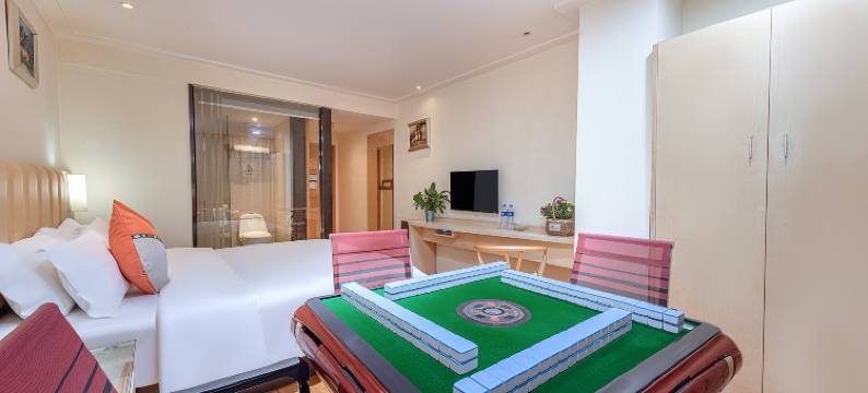 红灯笼商务酒店(南宁大沙田地铁站店)图片