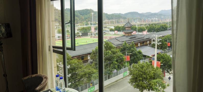 榕江天禧豪都大酒店(村超足球场店)图片