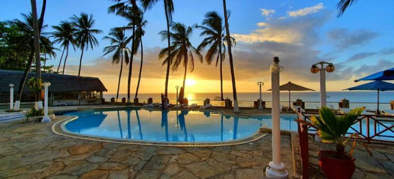 西岩海滩酒店(Sai Rock Beach Hotel & Spa)图片