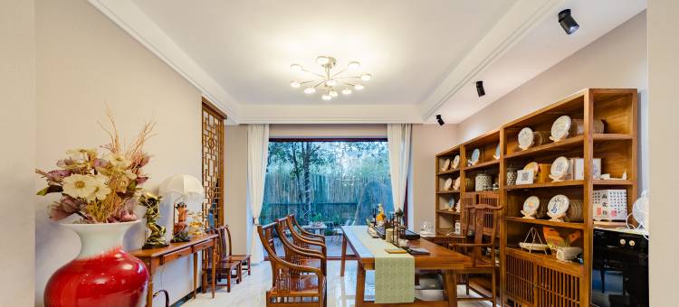 花筑·昆明隐闲居民宿(滇池风景区店)图片