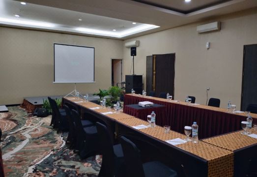 Grand Kangen Hotel Urip Sumoharjo Hotel Overview